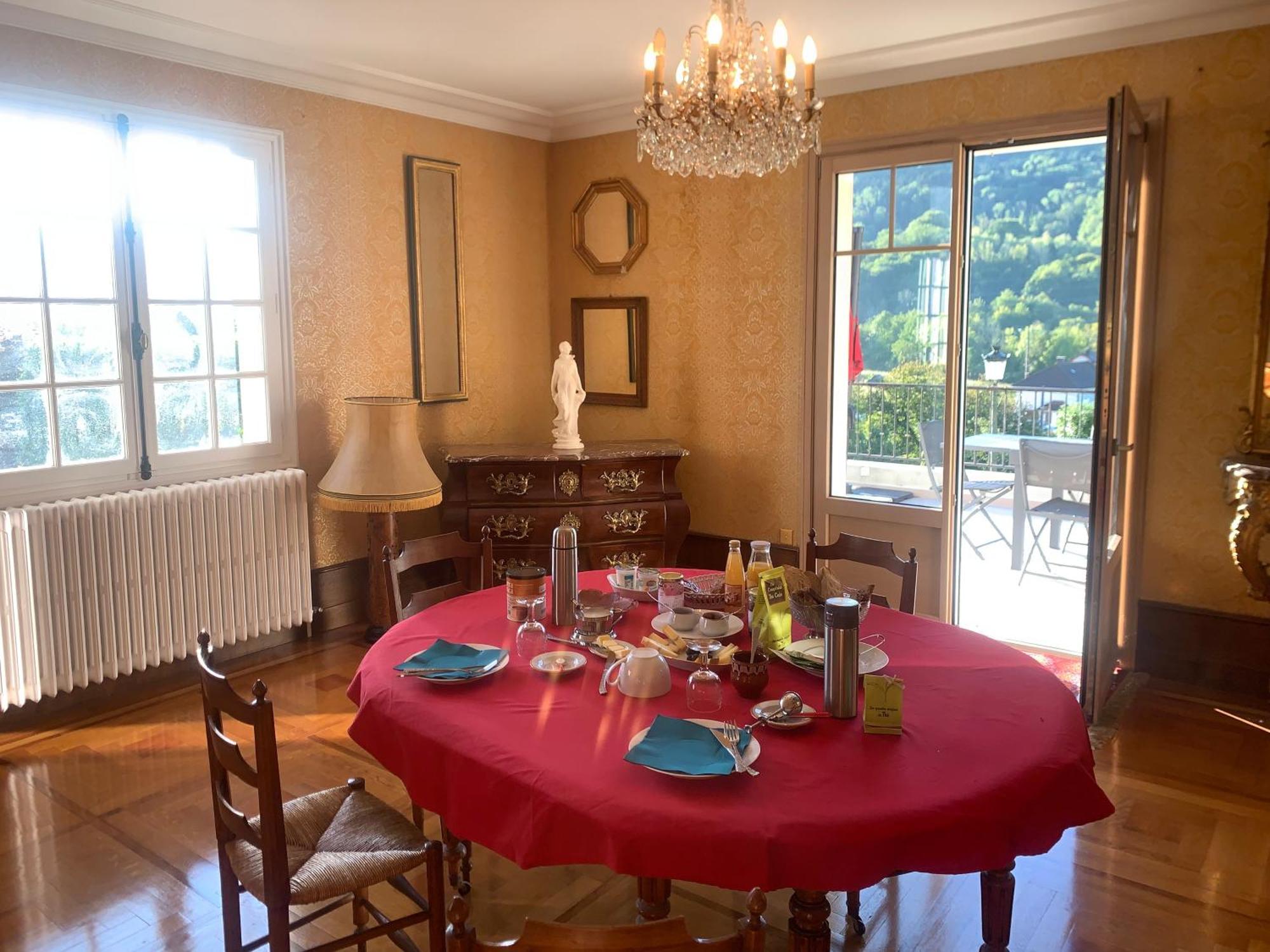 Longue Vue En Arbois Bed & Breakfast Dış mekan fotoğraf
